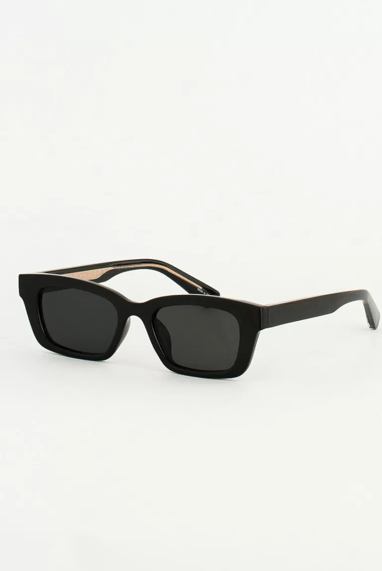 Women Olive Clothing Amaterasu Sunglasses, Black