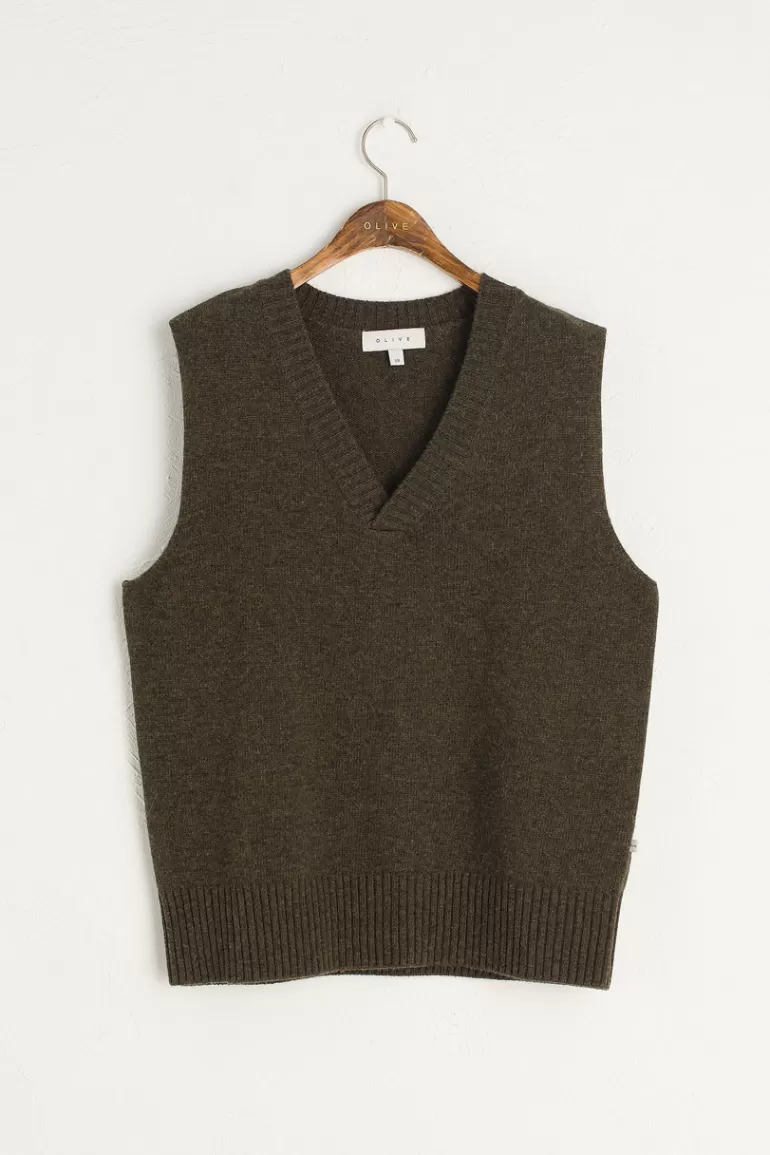 Women Olive Clothing Boyfriend Knit Vest, Moss