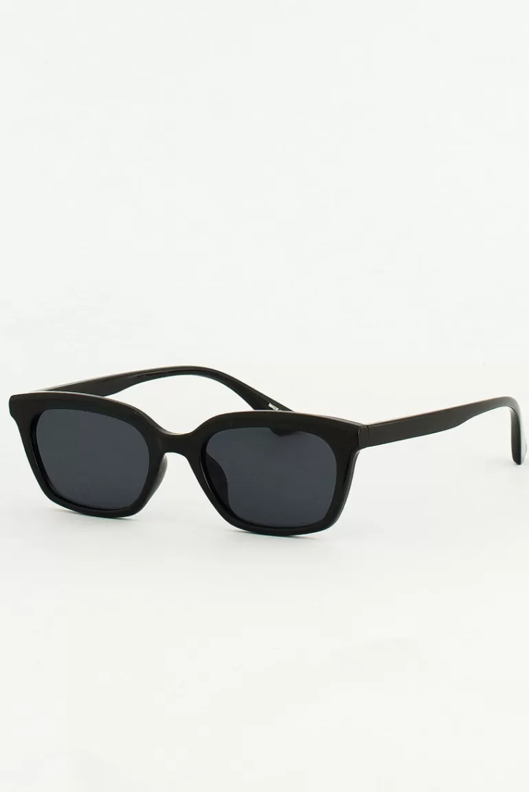 Women Olive Clothing Cantabile Sunglasses, Black