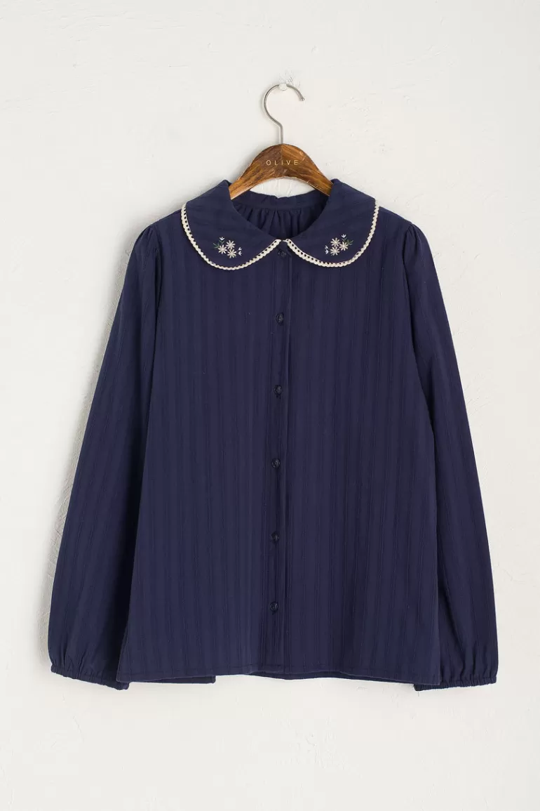 Women Olive Clothing Garden Flower Embroidered Blouse, Navy