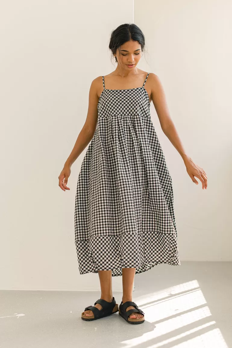 Women Olive Clothing Gingham Pumpkin Slip Dress, Black