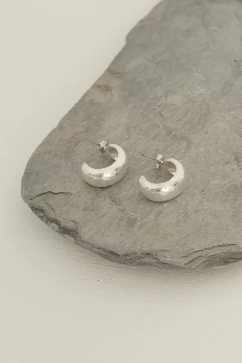 Women Olive Clothing Harper Hammered Hoop Earrings, Silver Plated