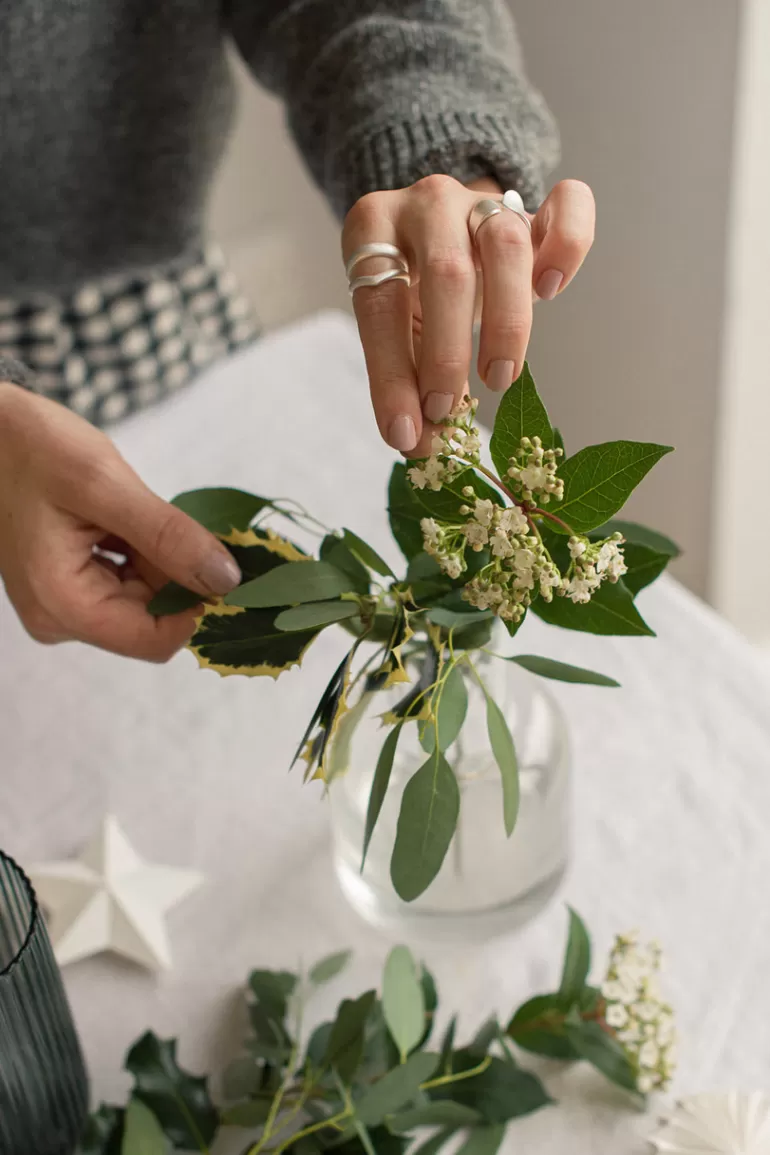 Women Olive Clothing Hope Ring, Silver Plated