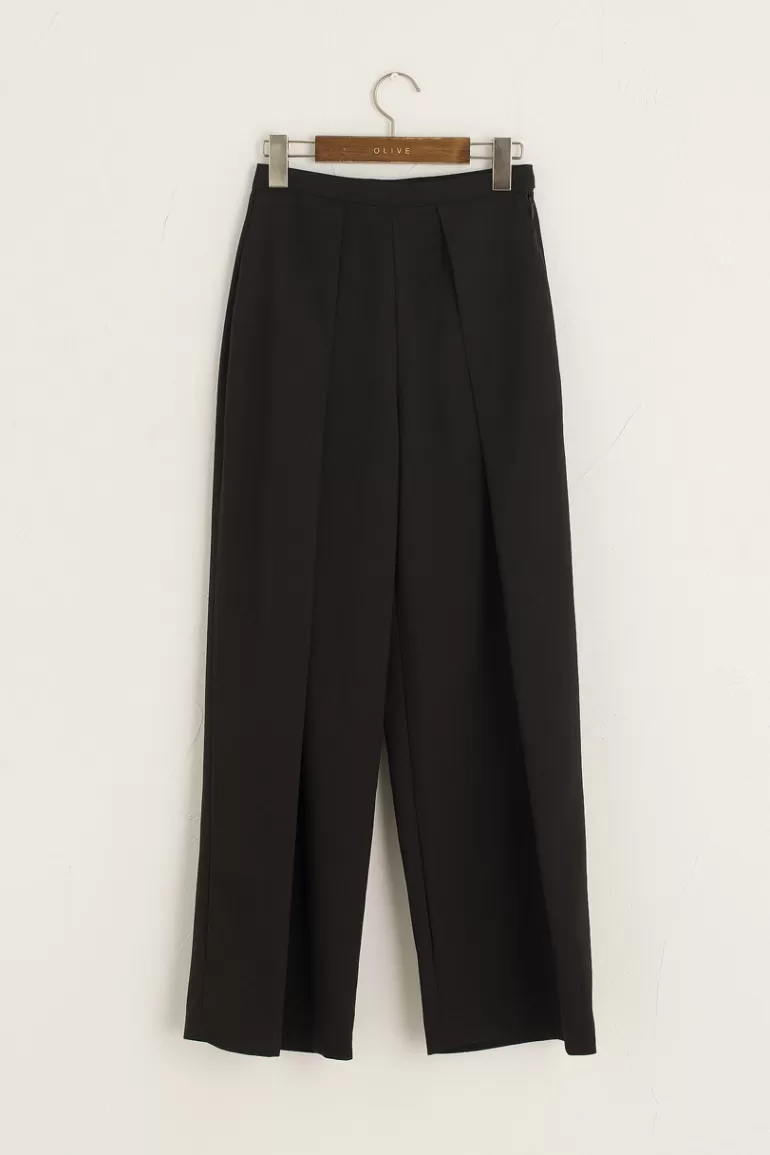 Women Olive Clothing Hoya Lightweight Slacks, Black