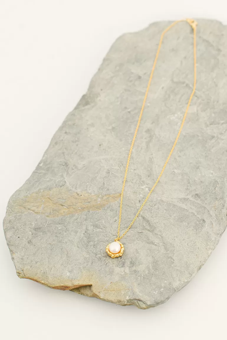 Women Olive Clothing Katrina Pearl Necklace, Gold Plated