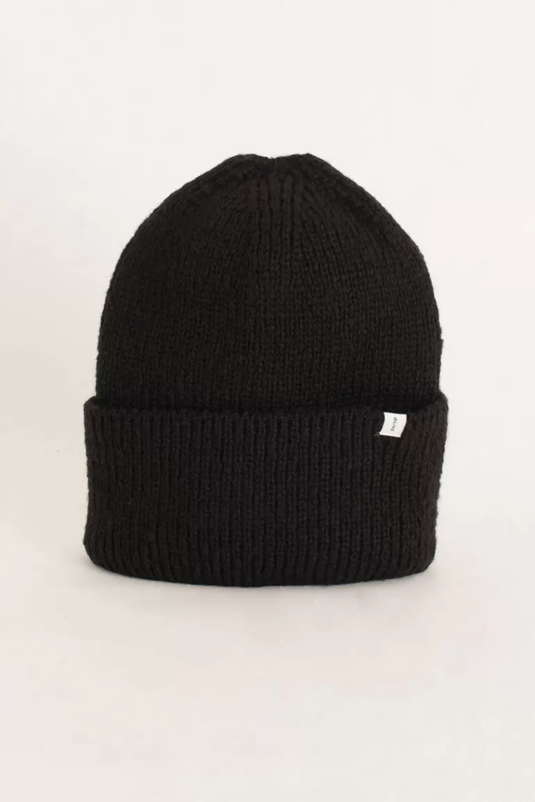 Women Olive Clothing Kiko Beanie, Black