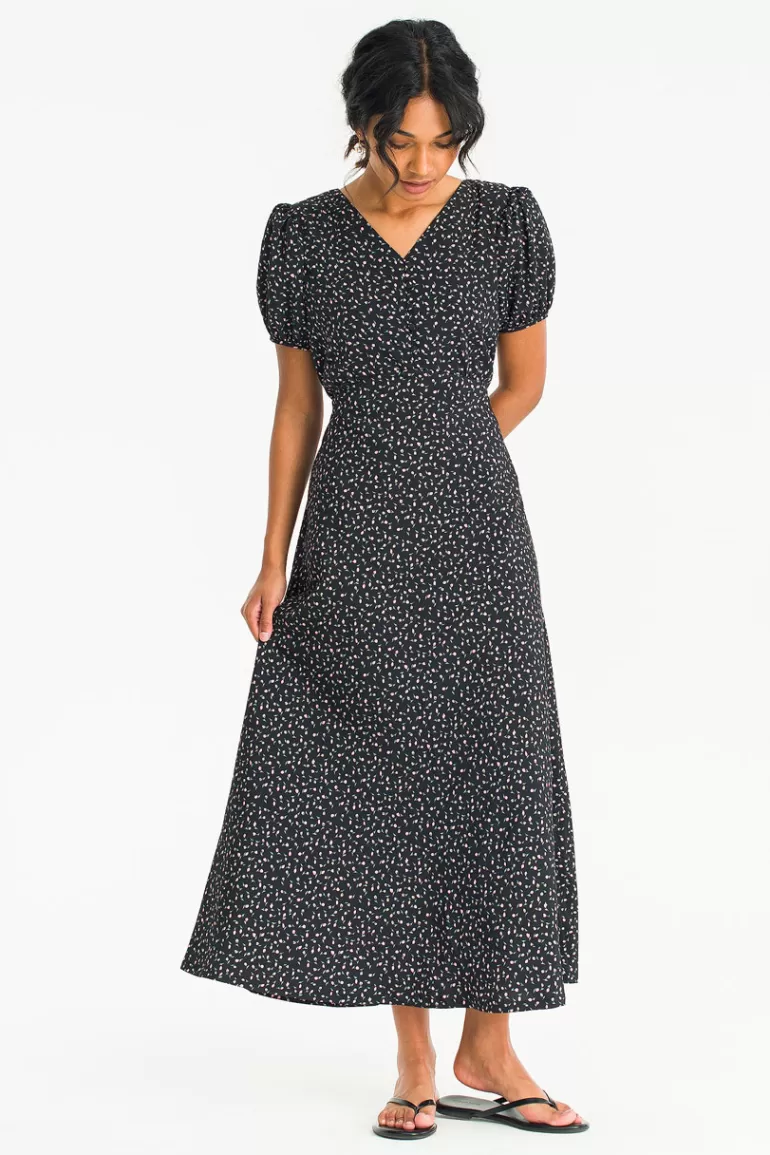 Women Olive Clothing Kumi Floral Dress, Black