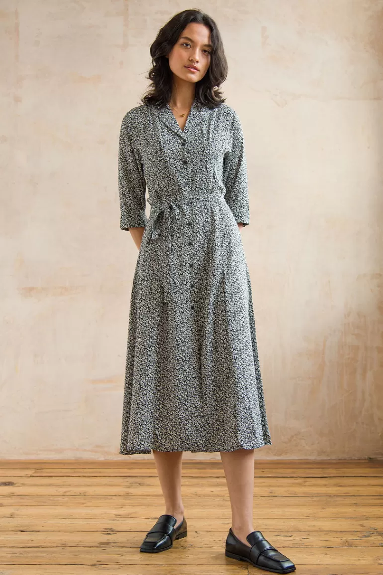 Women Olive Clothing Laura Notched Collar Dress, Black