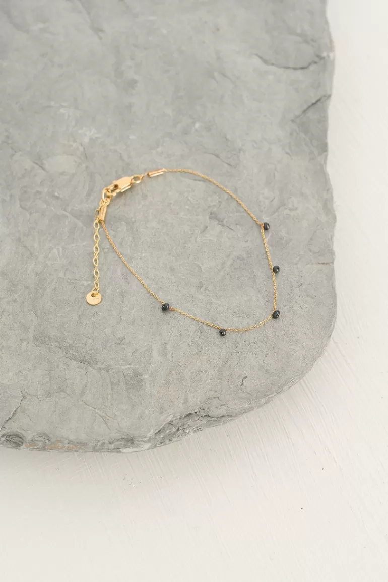 Women Olive Clothing Lucy Mini Pearls Bracelet, Gold Plated/Black Pearl