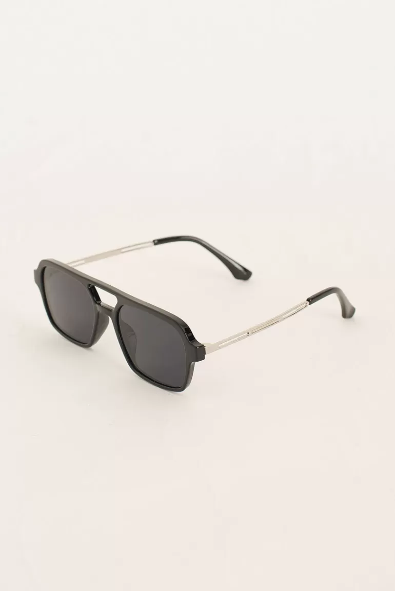 Women Olive Clothing Marco Sunglasses, Black