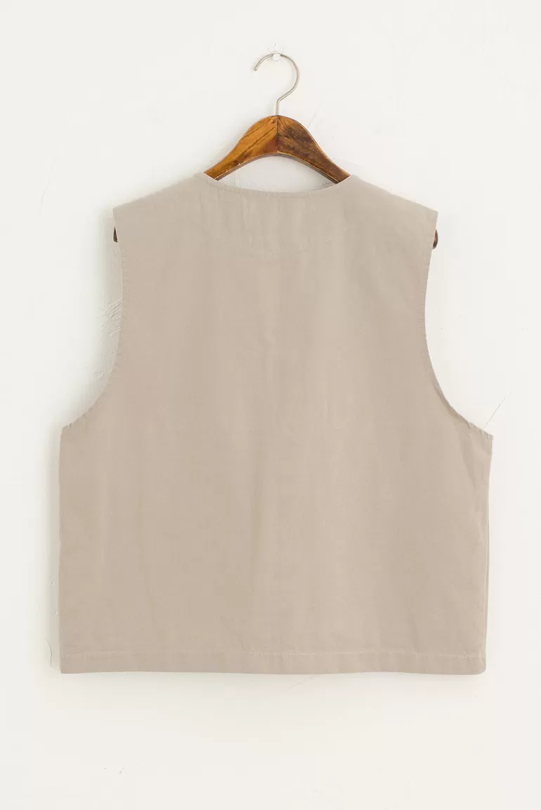 Women Olive Clothing Mountain Waistcoat, Grey