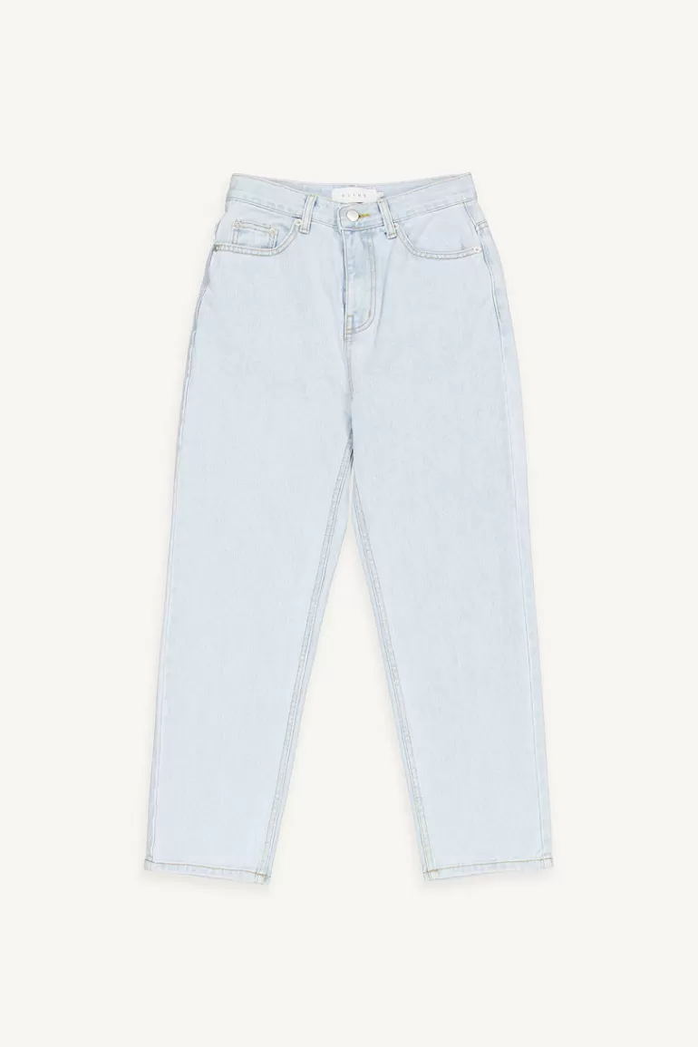 Women Olive Clothing Noah Straight Leg Jean, Light Blue