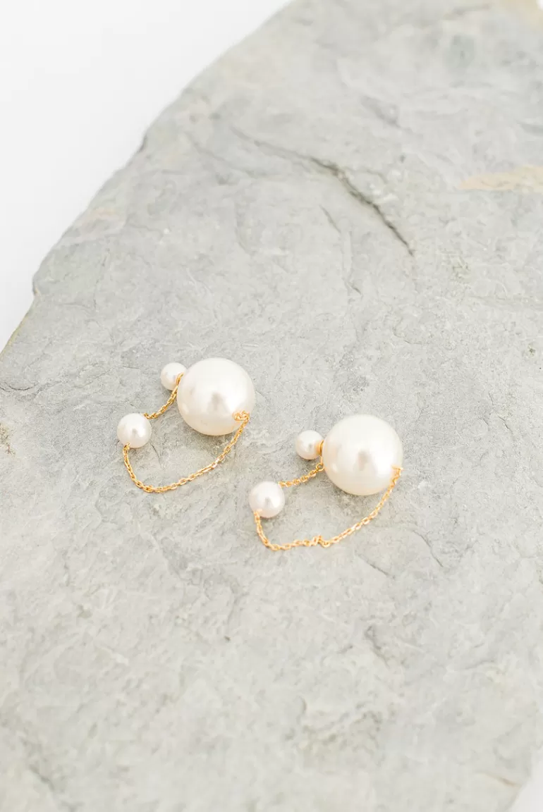 Women Olive Clothing Ocean Triple Pearl Point Earrings, 14K Gold Plated