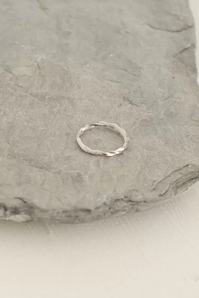 Women Olive Clothing Olivia Twine Ring, Sterling Silver