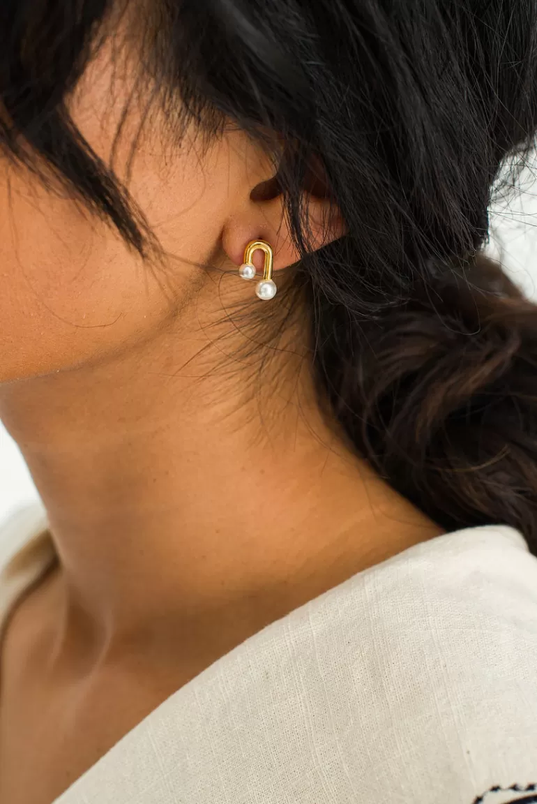Women Olive Clothing Pearl Clouds End Studs, Gold Plated