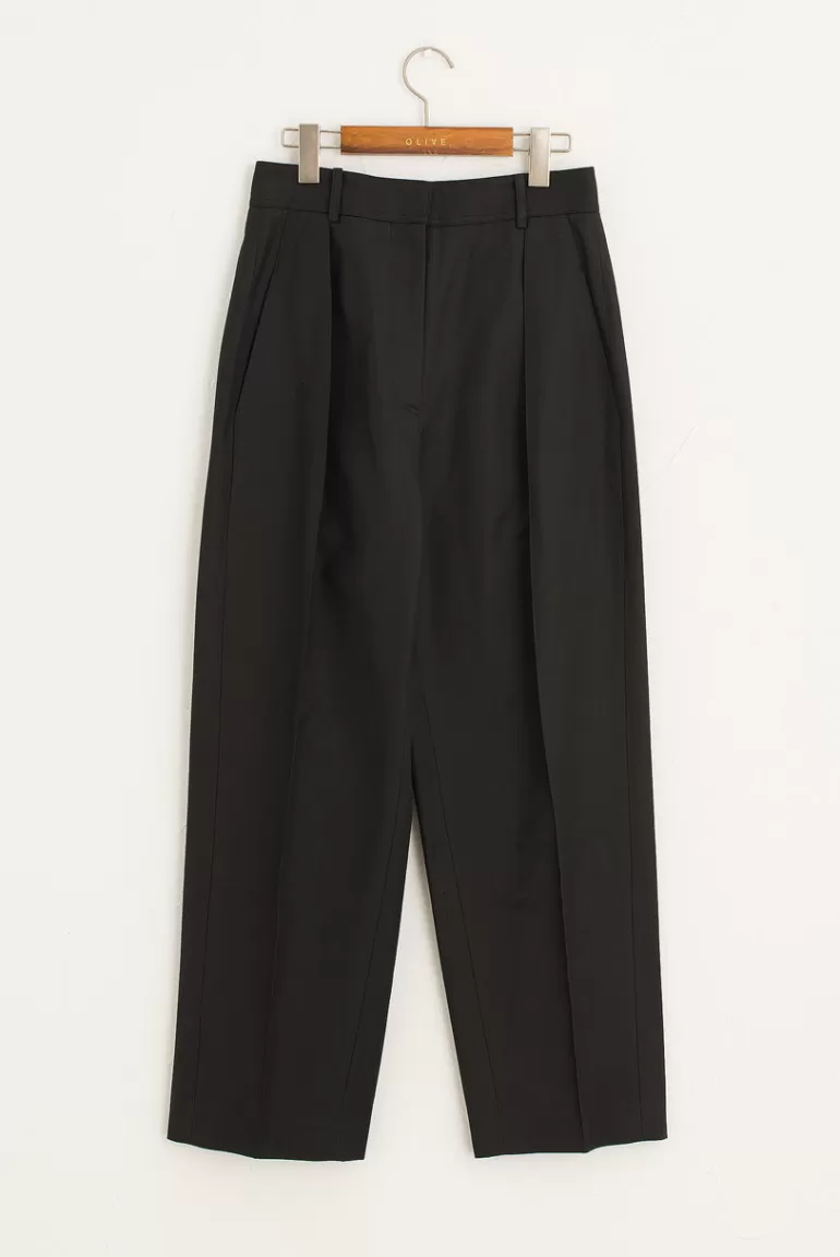 Women Olive Clothing Pleated Balloon Pants, Black