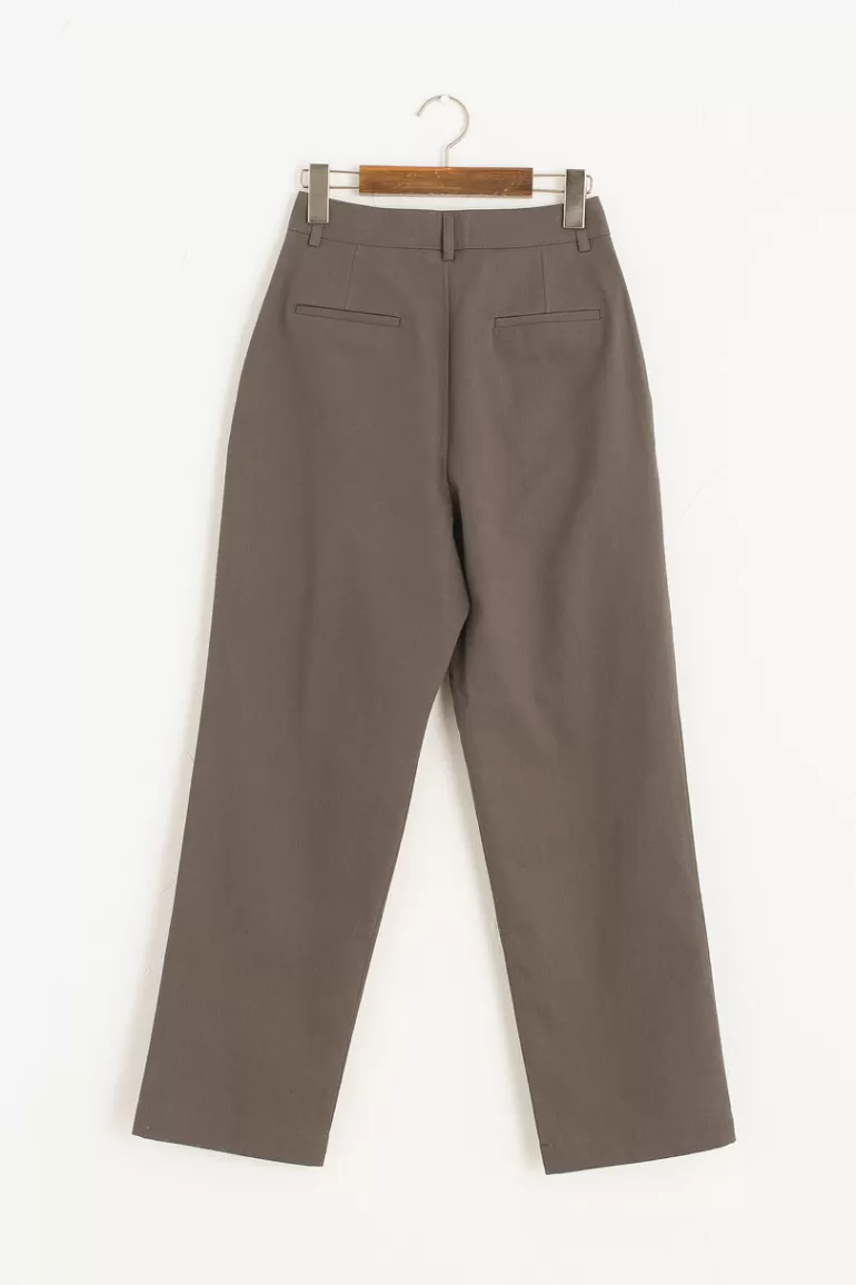 Women Olive Clothing Pleated Cotton Chino, Charcoal