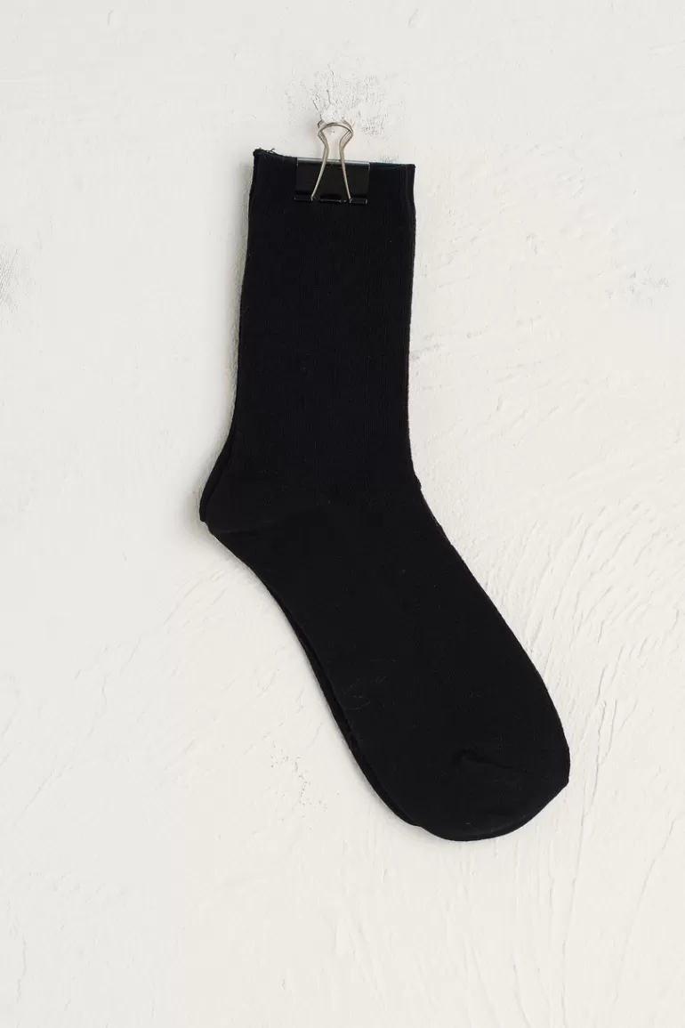 Women Olive Clothing Ribbed Simple Socks, Black