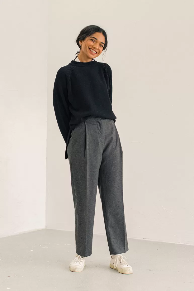 Women Olive Clothing Roana Pintuck Trousers, Charcoal