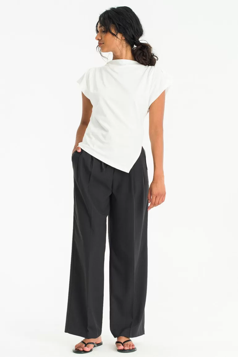 Women Olive Clothing Rouched Cotton Tee, White
