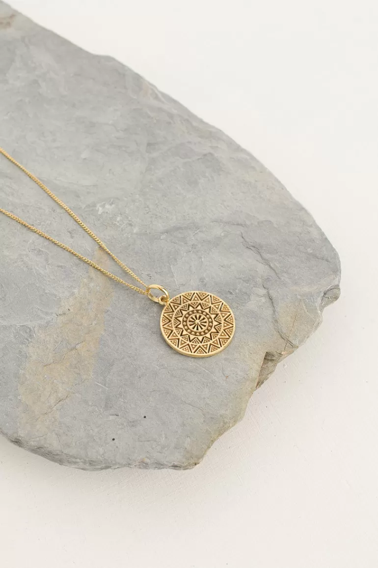 Women Olive Clothing Saffron Necklace, 18K Gold Plated