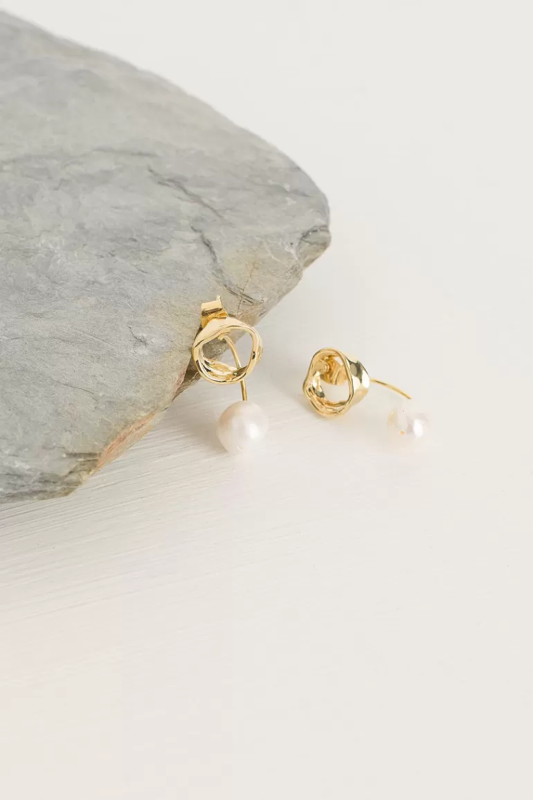 Women Olive Clothing Sally Pearl Earrings, Gold Plated