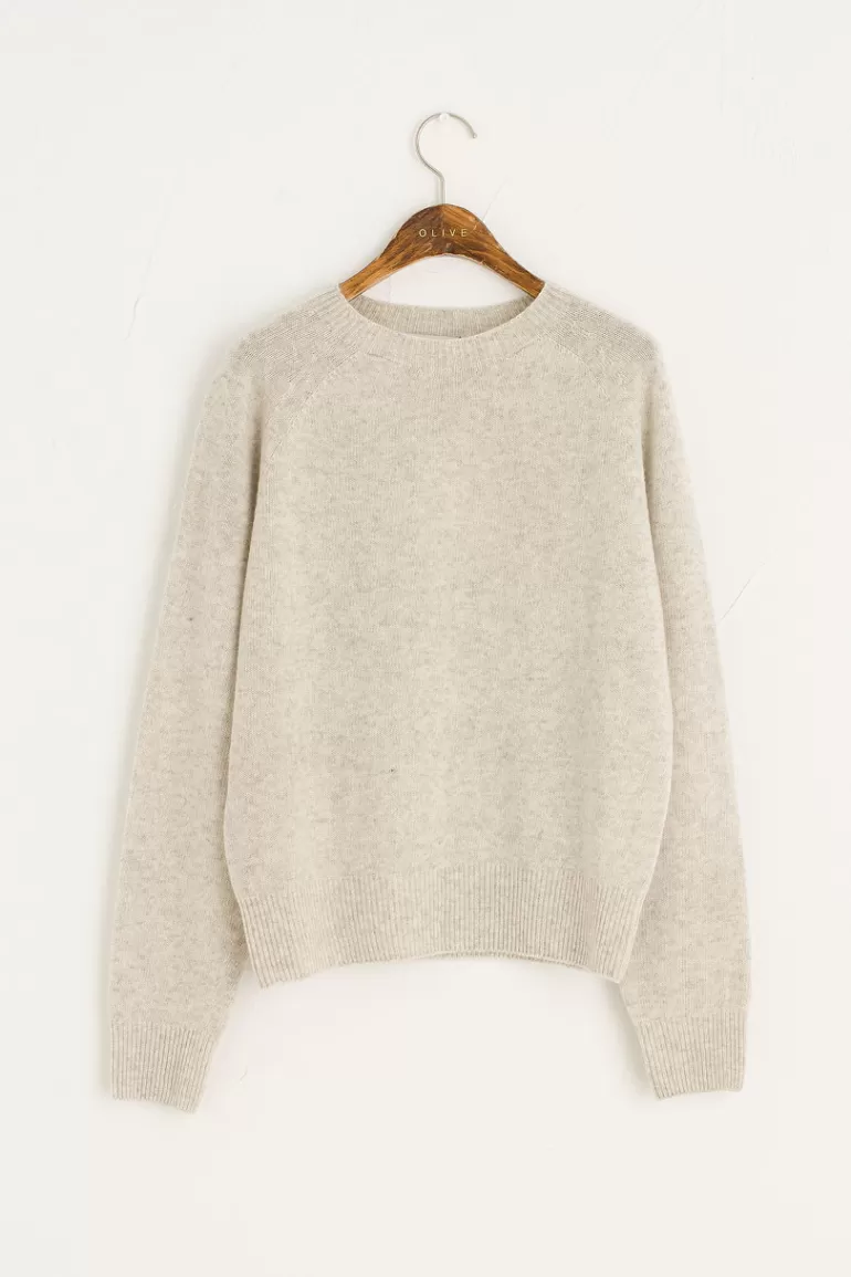 Women Olive Clothing Seamless Raglan Jumper, Light Grey