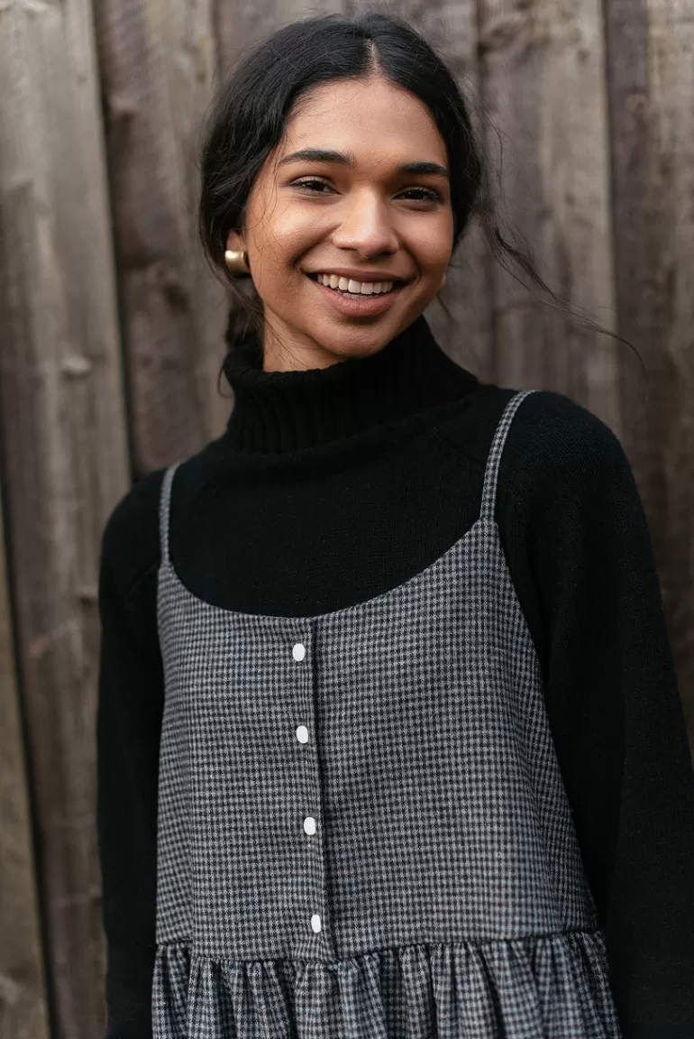 Women Olive Clothing Simple Roll Neck Jumper, Black