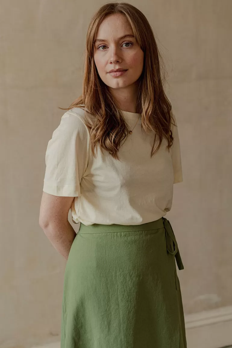 Women Olive Clothing Soft Washed Tee, Cream