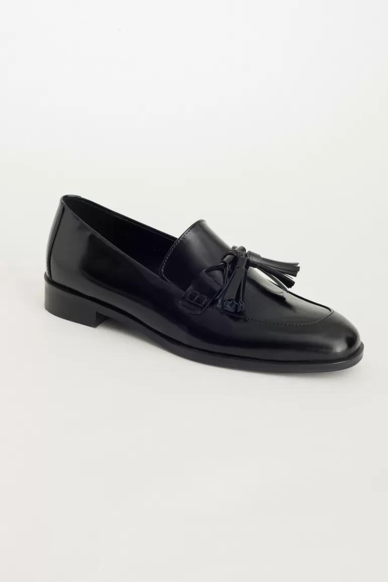 Women Olive Clothing Tassel Detail Shoes, Black