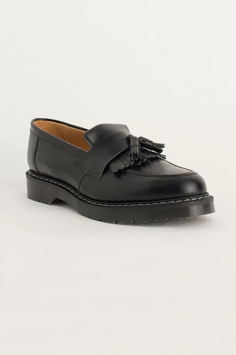 Women Olive Clothing Tassel Loafer (Made In England), Black