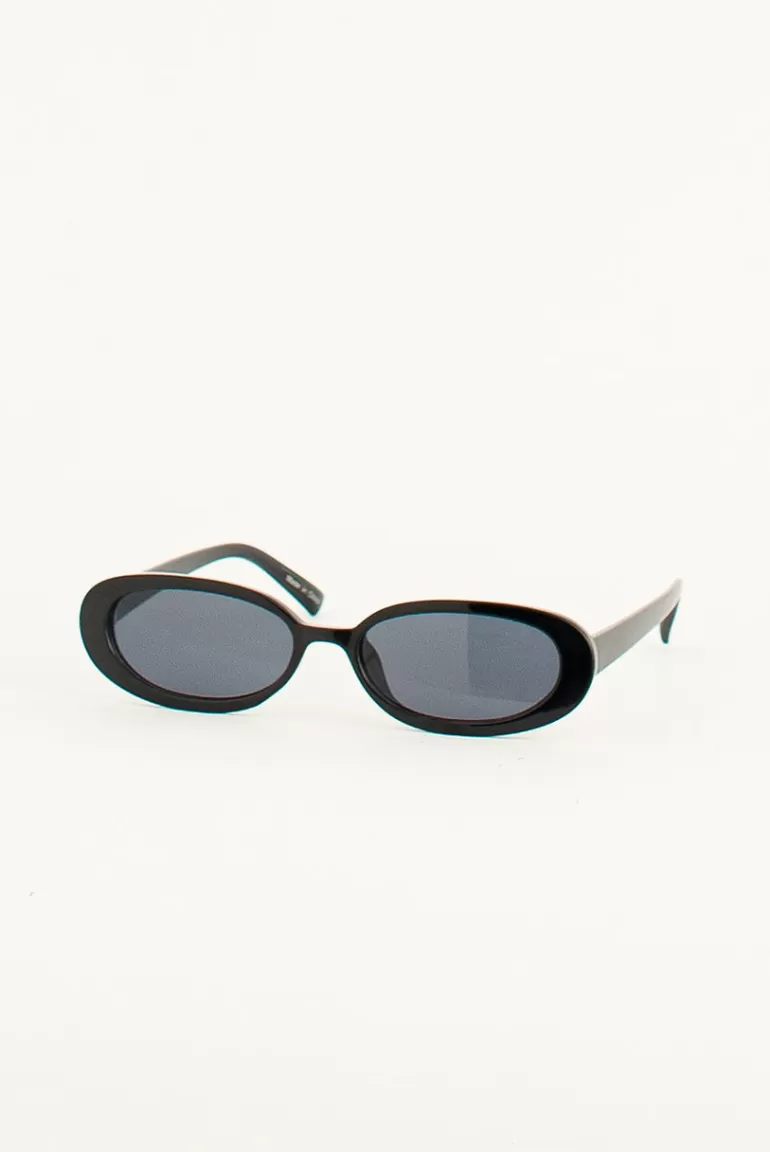 Women Olive Clothing Tatiana Sunglasses, Black