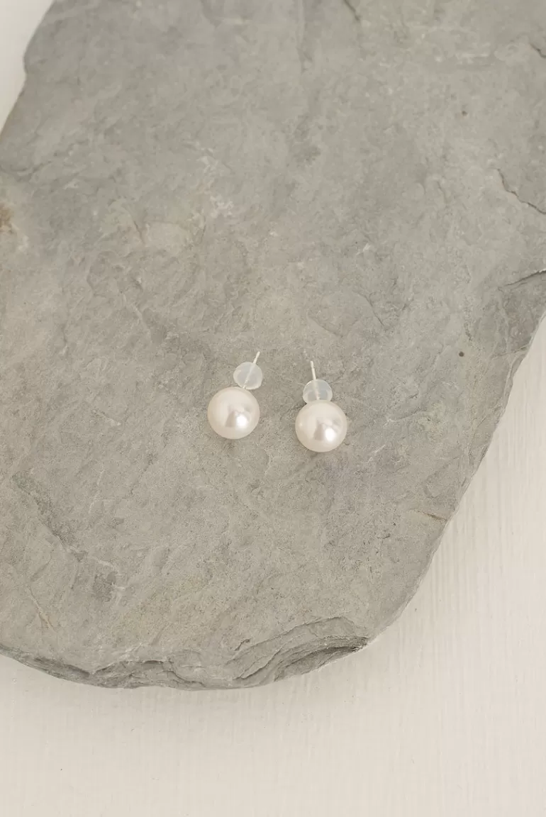 Women Olive Clothing Thalia Pearl Studs, Sterling Silver