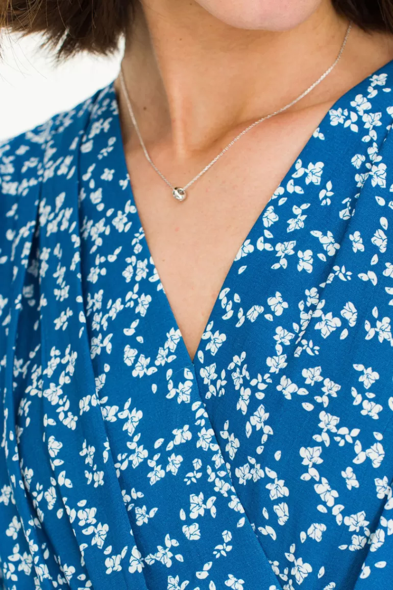 Women Olive Clothing Tiny Circle Point Necklace, Sterling Silver