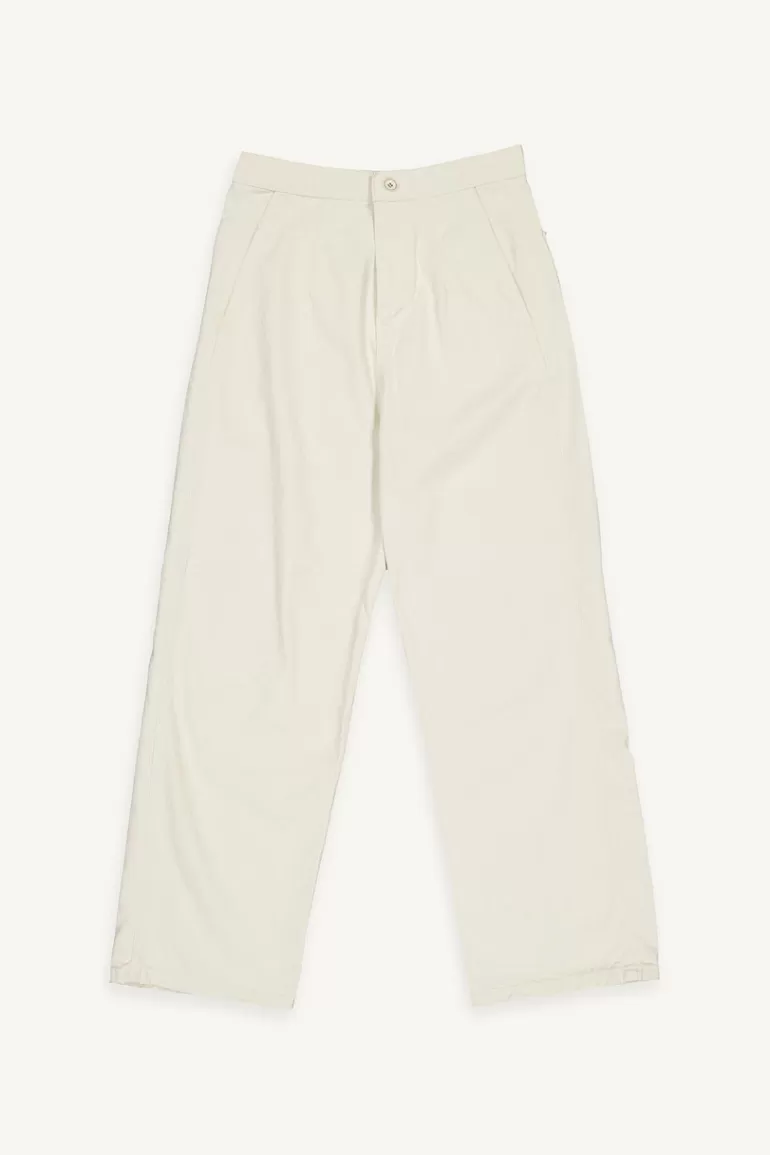 Women Olive Clothing Tomo Cotton Chino, Beige