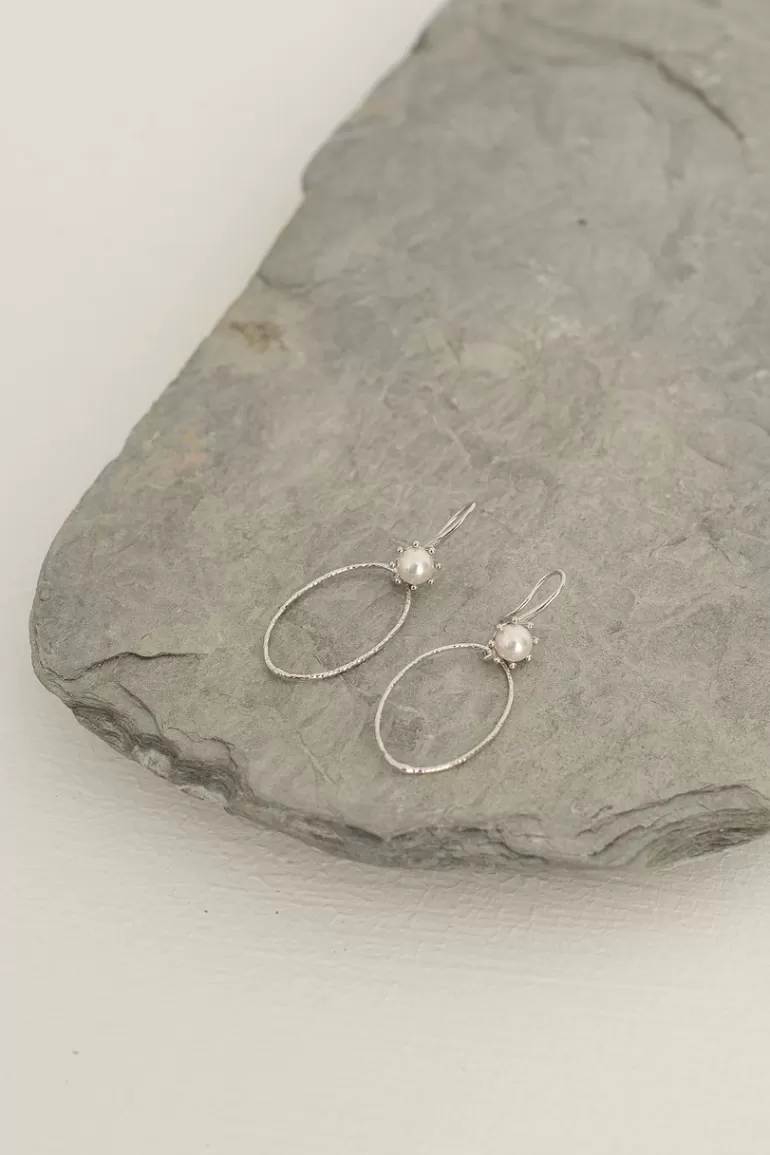 Women Olive Clothing Venus Pearl Earrings, Sterling Silver