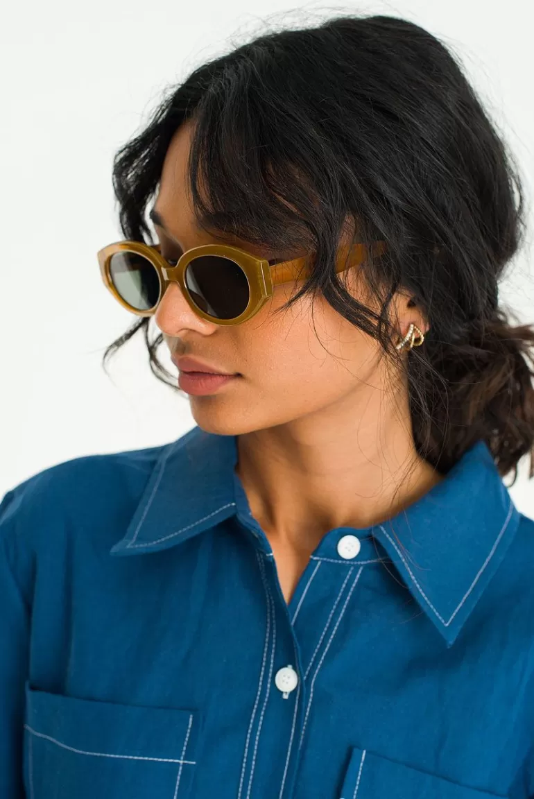 Women Olive Clothing Zeny Sunglasses, Beige
